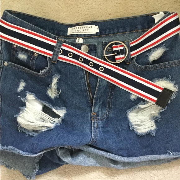 Jean shorts - Picture 3 of 4